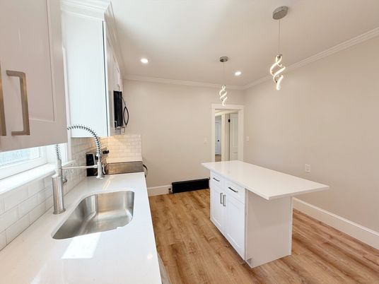 Interior, Kitchen, Pendant Lights, Recessed Lighting, Wood Texture Flooring