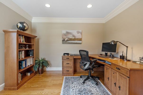 Home Office, Interior, Recessed Lighting, Wood Texture Flooring