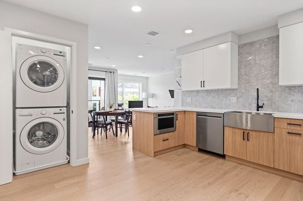 Dining room, Interior, Kitchen, Recessed Lighting, Washer, Wood Texture Flooring