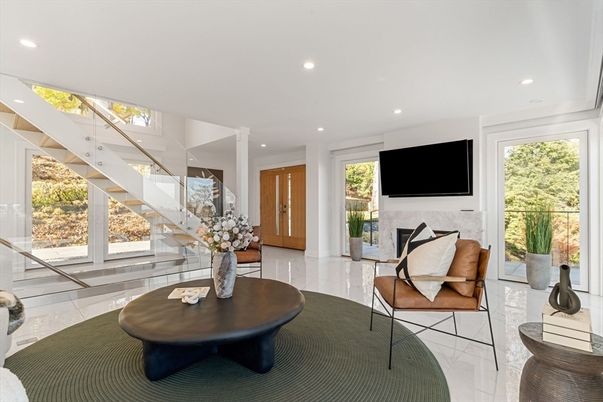 Fireplace, Interior, Recessed Lighting