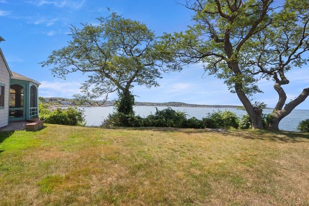 Backyard, Exterior, Water