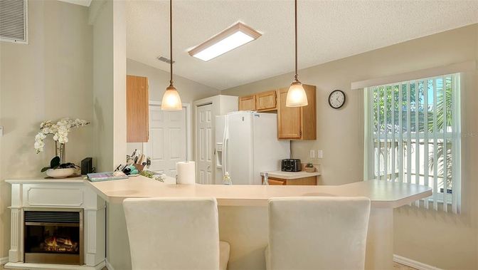 Fireplace, Interior, Kitchen, Pendant Lights