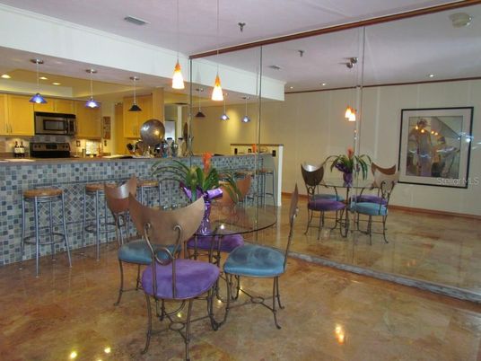 Dining room, Interior, Kitchen, Pendant Lights, Recessed Lighting, Stainless Steel Appliances
