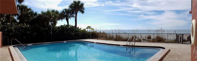 Exterior, Pool, Water