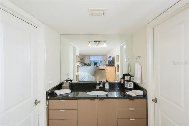Bathroom, Bedroom, Interior