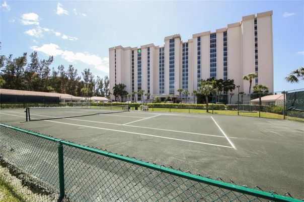 Exterior, Tennis Courts