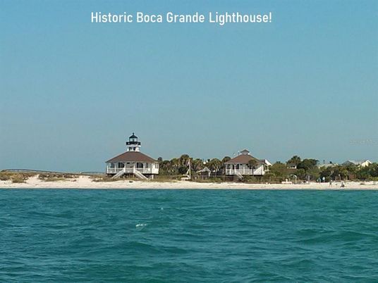 Exterior, Lake
