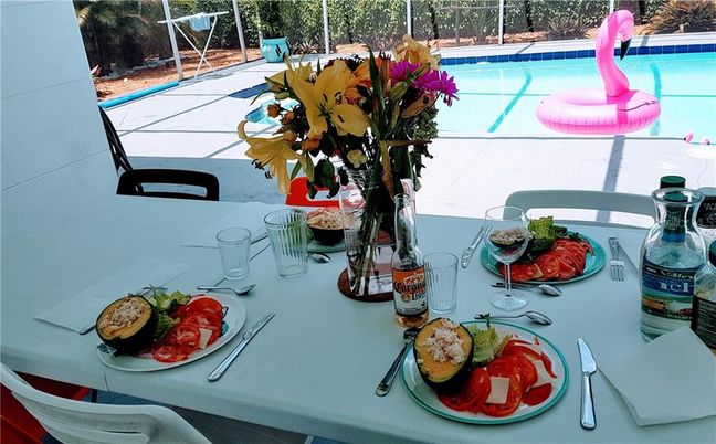 Dining room, Interior, Pool
