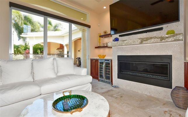 Fireplace, Interior, Living room, Recessed Lighting