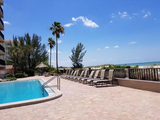 Exterior, Pool, Water