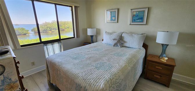 Bedroom, Interior, Water, Wood Texture Flooring