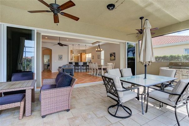 Dining room, Interior, Kitchen, Pendant Lights, Recessed Lighting