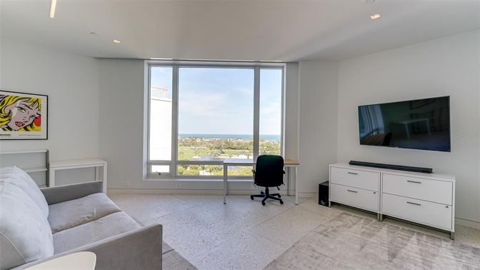 Home Office, Interior, Recessed Lighting, Water
