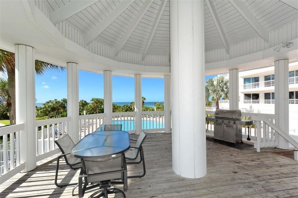 Interior, Sun Room, Water, Wood Texture Flooring