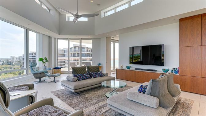Interior, Living room, Recessed Lighting