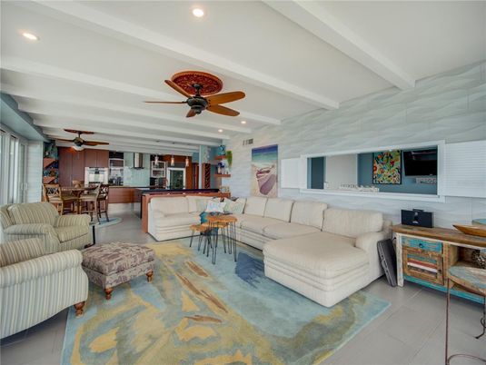 Dining room, Interior, Living room, Recessed Lighting