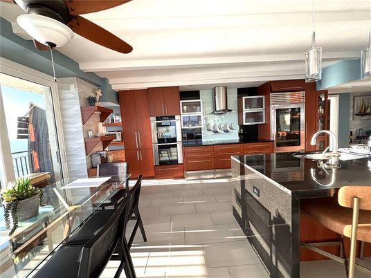 Dining room, Interior, Kitchen, Pendant Lights, Stainless Steel Appliances