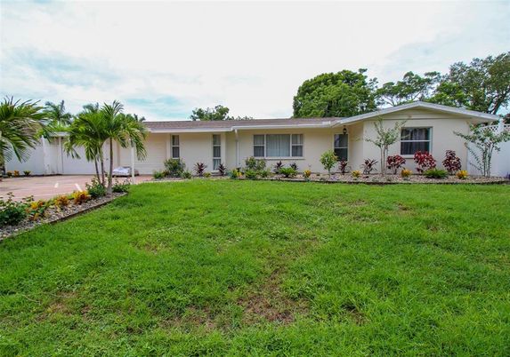 Exterior, Backyard
