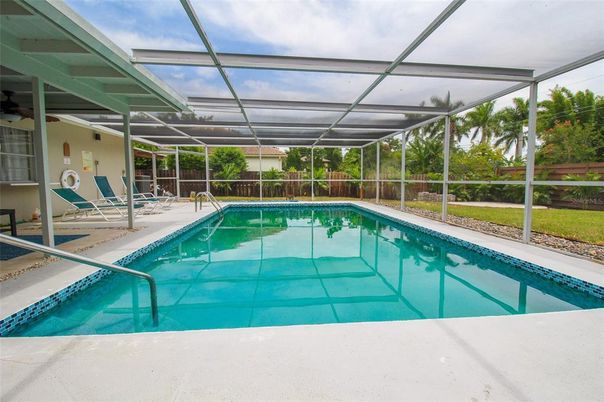 Interior, Sun Room, Pool, Glass Ceilings
