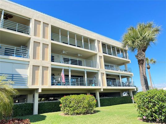 Exterior, Facade, Condo Building