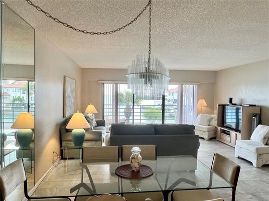 Chandelier, Dining room, Interior, Living room