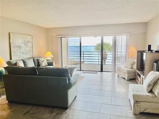 Interior, Living room, Water