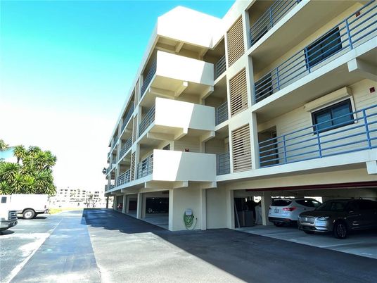 Exterior, Facade, Condo Building