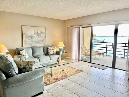 Interior, Living room, Water