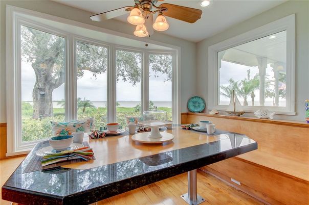 Home Office, Interior, Recessed Lighting, Sun Room, Water, Wood Texture Flooring