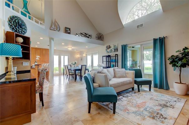 Dining room, Interior, Living room, Recessed Lighting