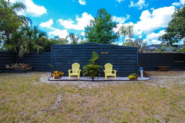 Exterior, Backyard