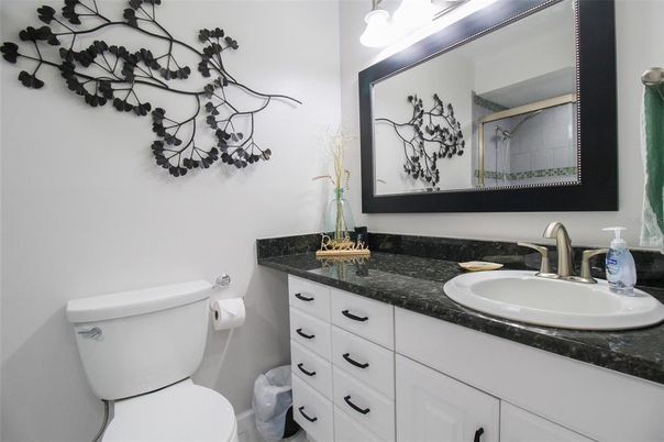 Interior, Bathroom, Marble Walls, Ceramic Tile, Dual Sink Vanities