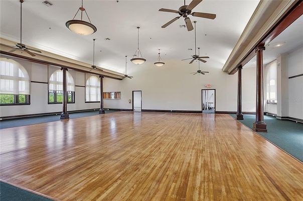 Interior, Pendant Lights, Wood Texture Flooring