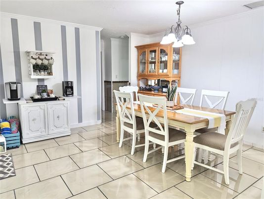 Dining room, Interior, Pendant Lights