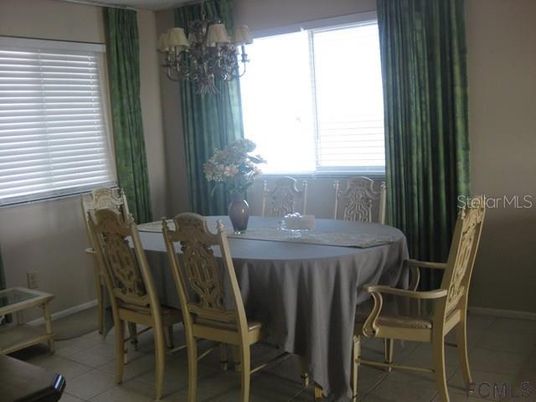 Chandelier, Dining room, Interior