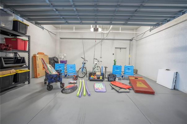 Garage, Interior