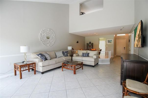 Interior, Recessed Lighting, Living room, Ceramic Tile