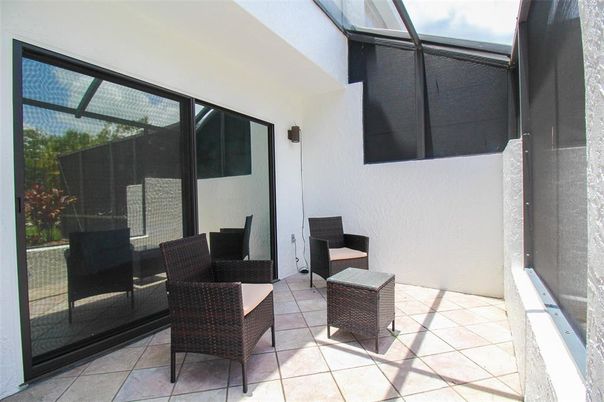 Interior, Sun Room, Glass Ceilings, Ceramic Tile
