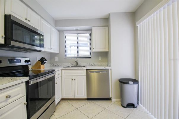 Interior, Kitchen, Ceramic Tile