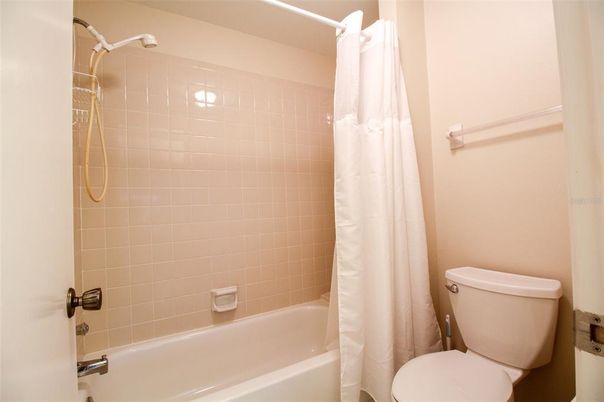 Interior, Bathroom, Ceramic Tile
