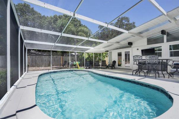 Glass Ceilings, Interior, Pool, Sun Room