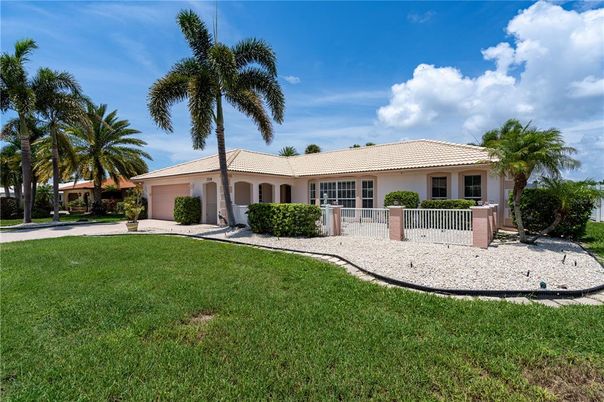 Attached, Backyard, Exterior, Facade, Ranch