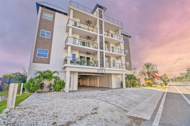 Exterior, Facade, Condo Building