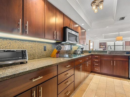 Interior, Kitchen, Recessed Lighting