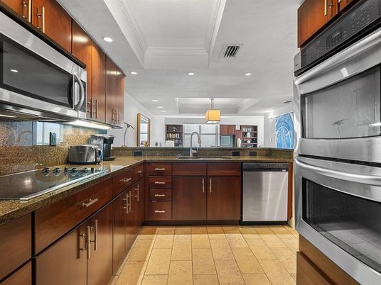 Interior, Kitchen, Pendant Lights, Recessed Lighting, Stainless Steel Appliances