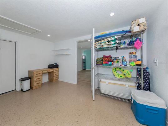 Interior, Recessed Lighting