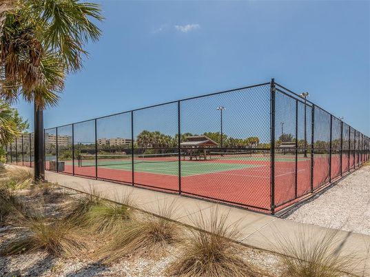 Exterior, Tennis Courts