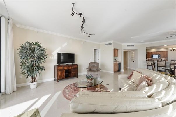 Dining room, Interior, Kitchen, Living room