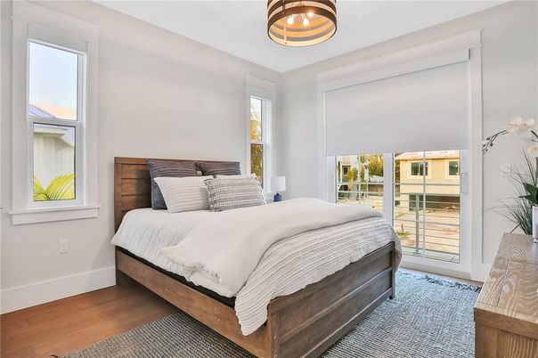 Bedroom, Interior, Pendant Lights, Wood Texture Flooring