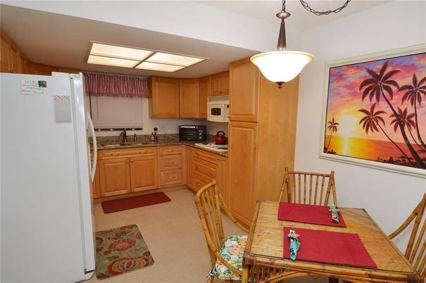 Dining room, Interior, Kitchen, Pendant Lights